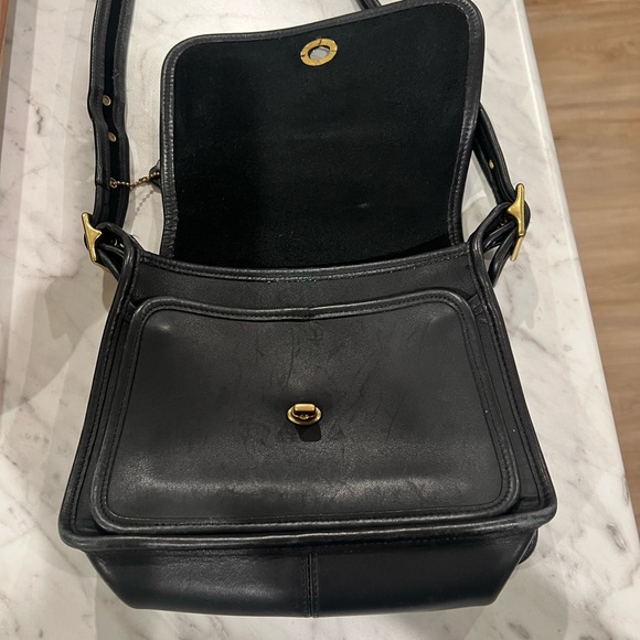 Coach Black Leather Women's purse. Excellent condition. No rips, tears. - Picture 2 of 10